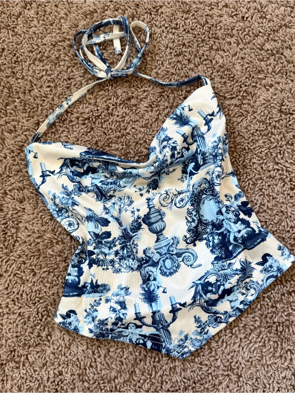 Halter top